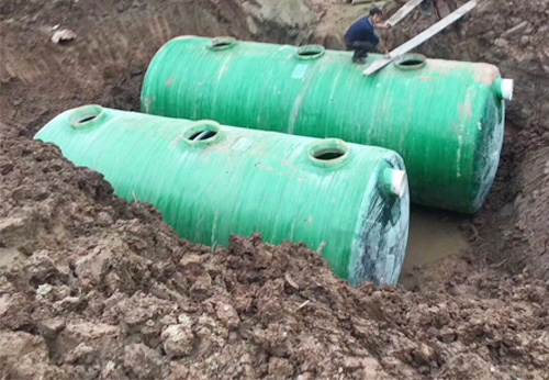 長(zhǎng)沙玻(bō)璃(lí)鋼化糞池得到廣(guǎng)泛運用 長沙玻璃鋼化糞池得到廣泛運用